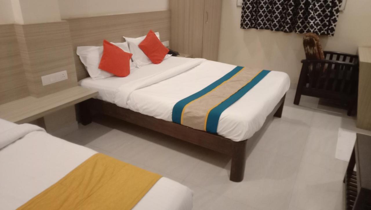 The Elite Inn Visakhapatnam Dış mekan fotoğraf